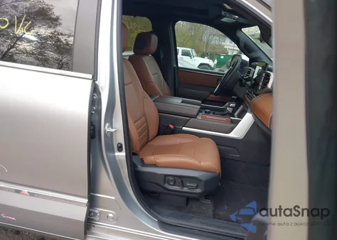 2024 Toyota Tundra 1794 Edition из США, поврежденный, VIN 5TFMA5DB6RX205611